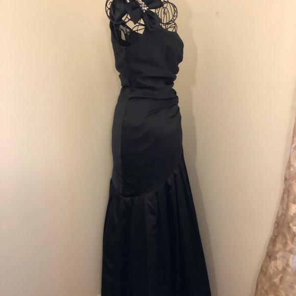 ✅ MASQUERADE dress. Size5/6 - Picture 5 of 8